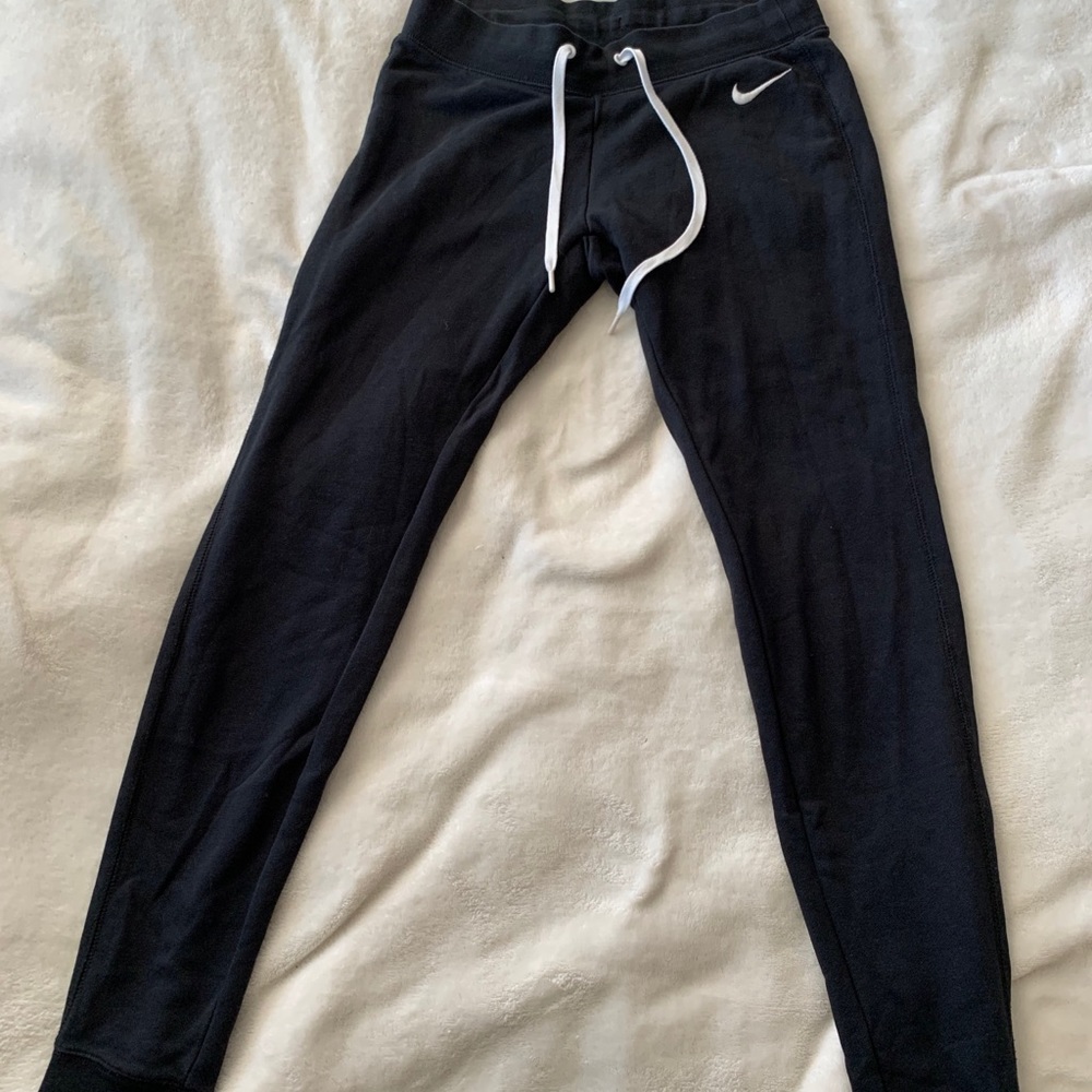 Nike joggers